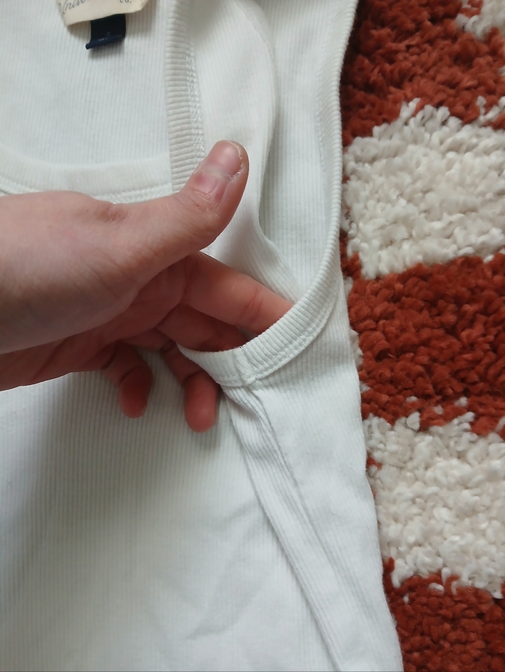 White Ribbed Universal Thread Tank Top - Picture 2 of 4